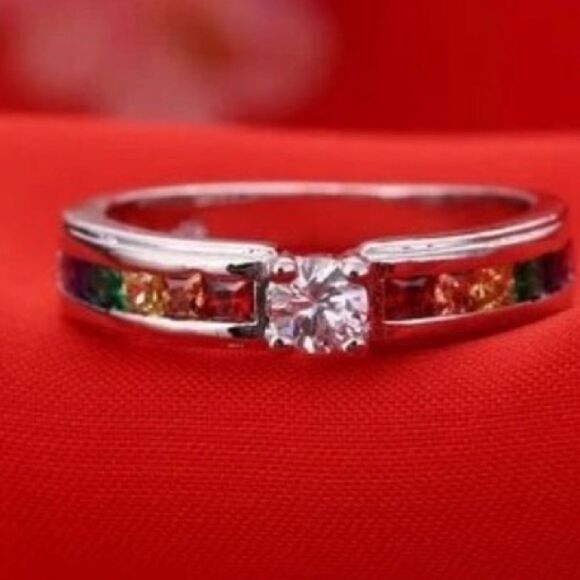 925 Sterling Silver Diamond Solitaire Multicolor Diamond Ring Great Grad Gift! - Picture 4 of 5